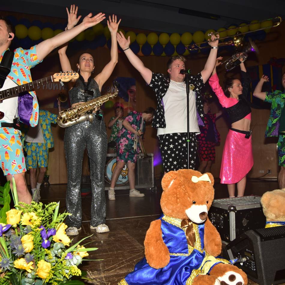 Band Druckluft kommt zu „Zesamme doll“: Neuss feiert mit der „Karnevalsmaus“