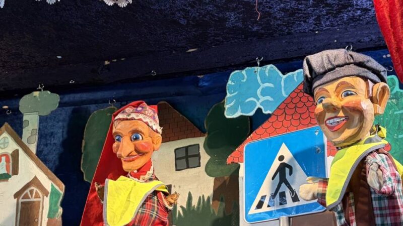 Stadtgespräche in Viersen: Mit Kasperl Verkehrsregeln lernen und närrischer Nachwuchs im Landtag