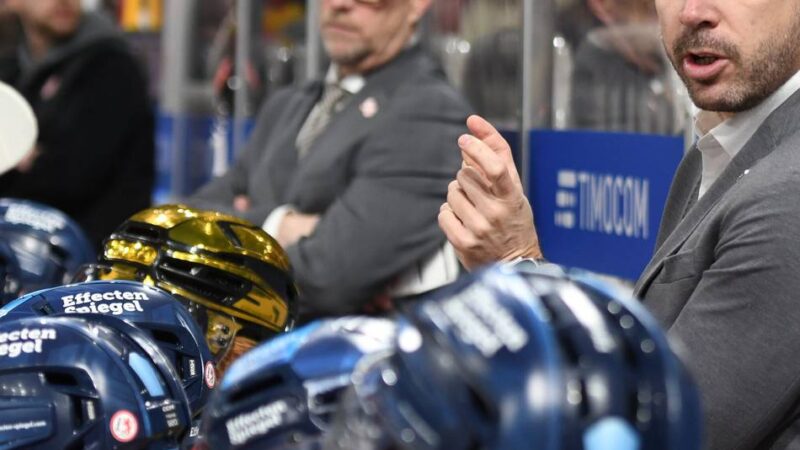 46 Schüsse, aber nur drei Treffer: DEG-Trainer Harry Lange vermisst die Gier aufs Toreschießen