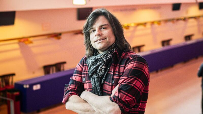 Im Apollo-Varieté in Düsseldorf: Jubiläumsshow „Rock Reloadad“ – eine Hommage und ein Rückblick auf zehn Jahre