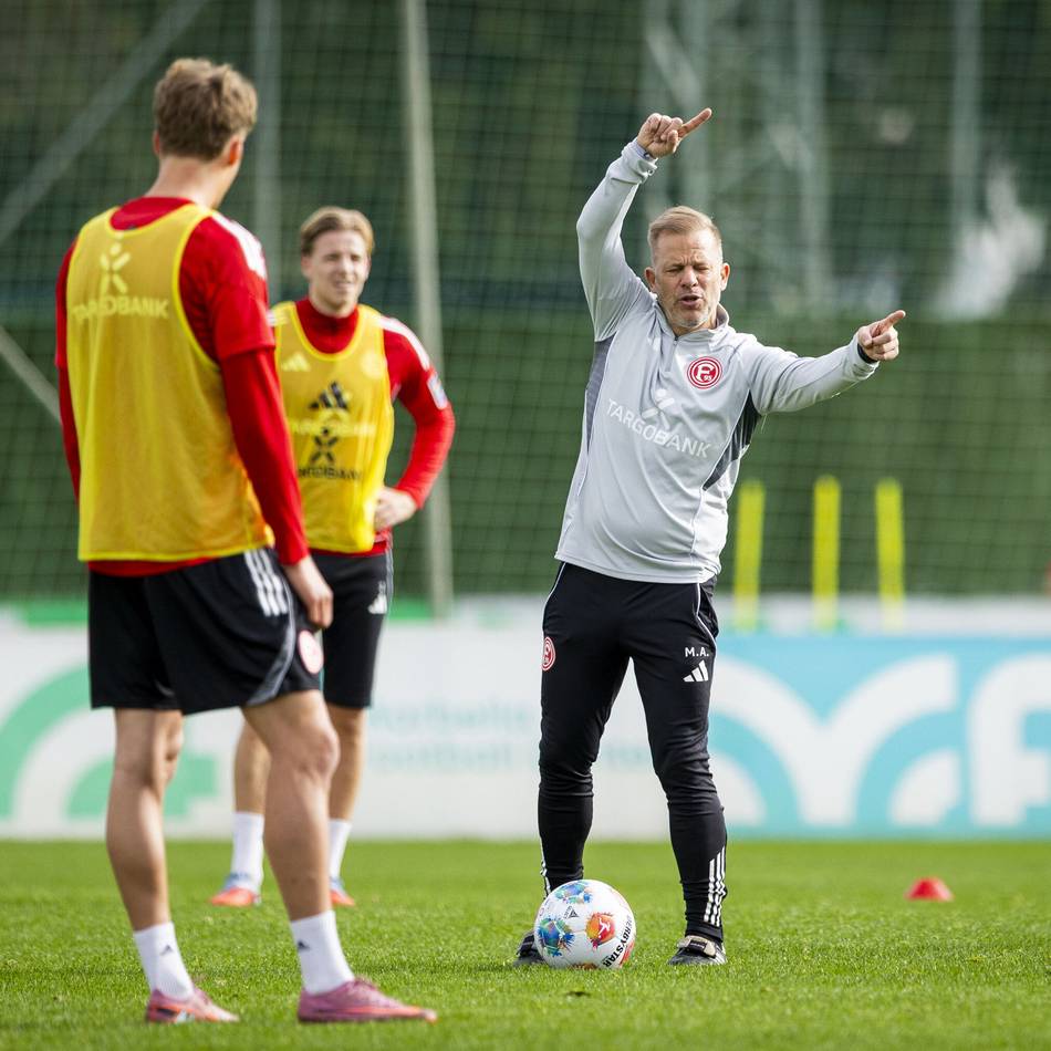 Obwohl ihn ein kleiner Muskelfaserriss ausbremst: Paulina-Verpflichtung kann für Fortuna-Trainer Anfang zur Win-win-Situation werden