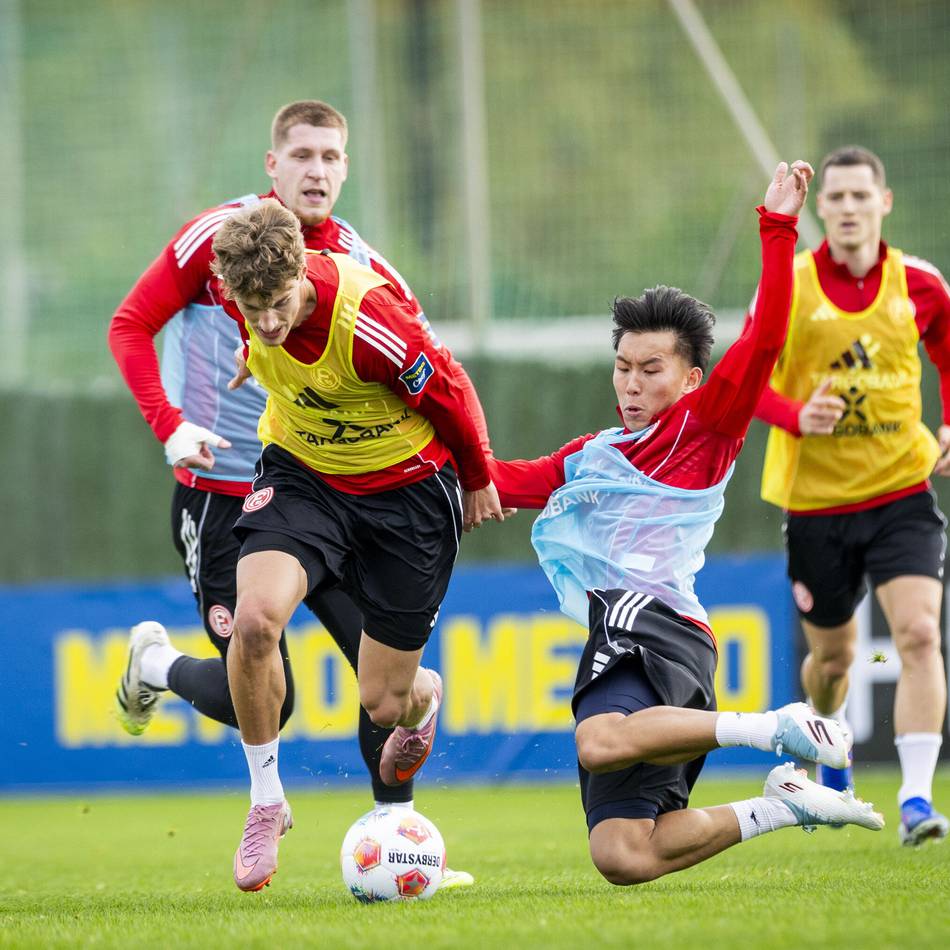 Lob von Mislintat und Anfang: Diese beiden Fortuna-Talente beeindrucken im Trainingslager