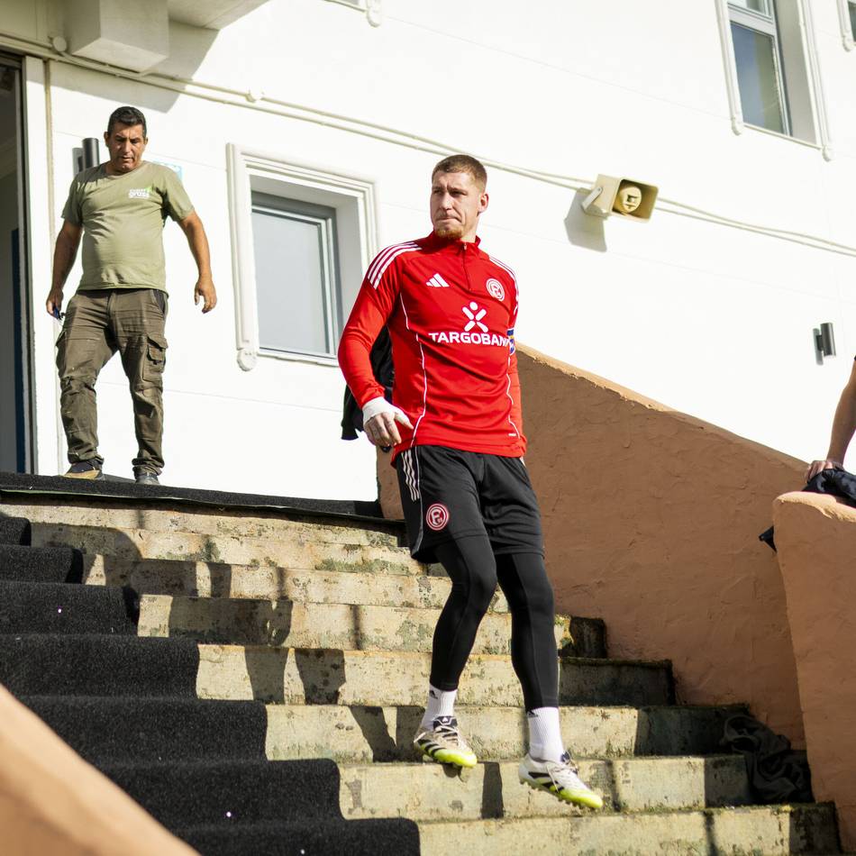 Streichliste plötzlich wieder leer: Warum nach Celar jetzt auch de Wijs bei Fortuna bleiben soll