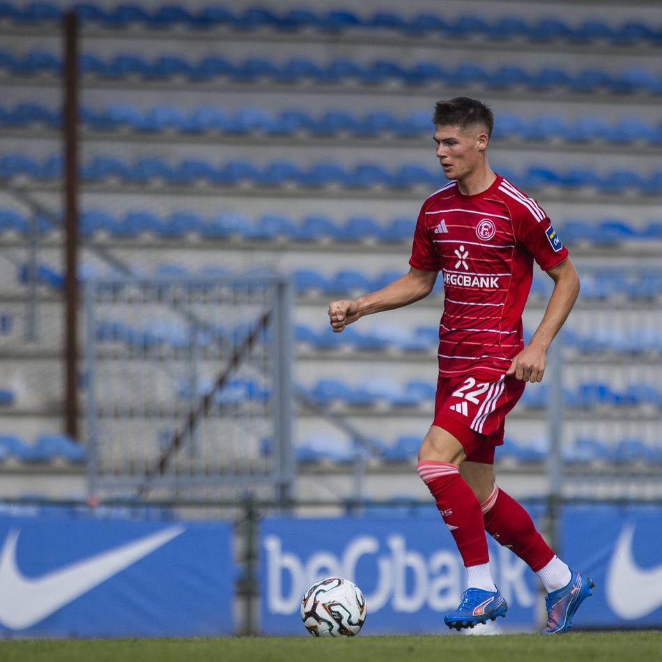 Startelf statt Bank: Fortuna-Leihgabe Danny Schmidt erwischt guten Start in Essen