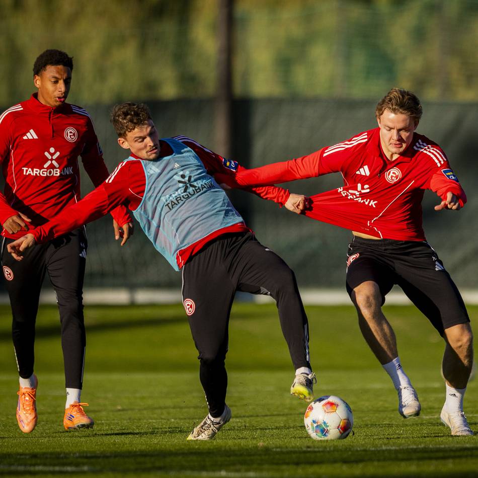Während de Wijs selbst entscheidet: Auch dieser Spieler darf Fortuna im Winter noch verlassen