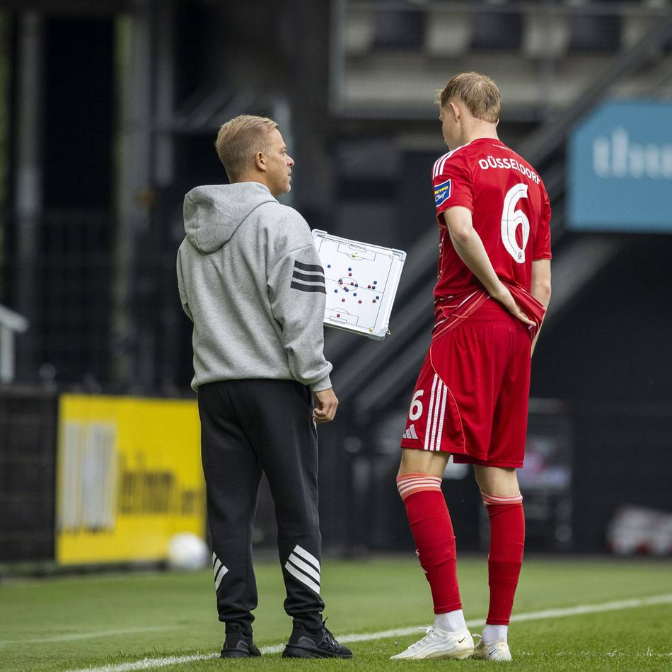 Auch gegen Paderborn abwesend?: Nicht in Hannover, nicht im Training – darum fehlt Breithaupt länger