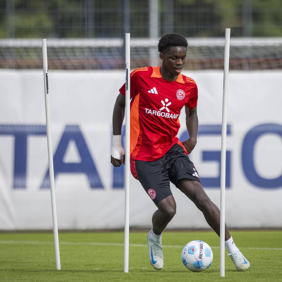 Nach gescheiterter Leihe: Ex-Fortune Noah Mbamba startet in Belgien durch