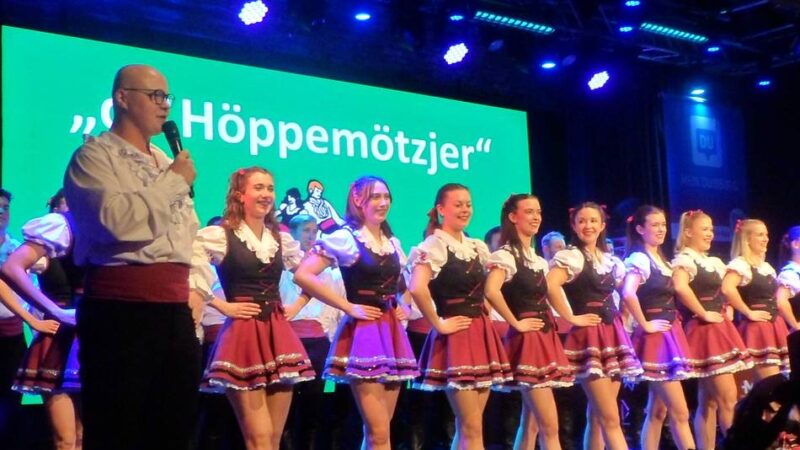Brings und Bernd Stelter in Duisburg: Kölner Karneval-Stars begeistern im Steinhof