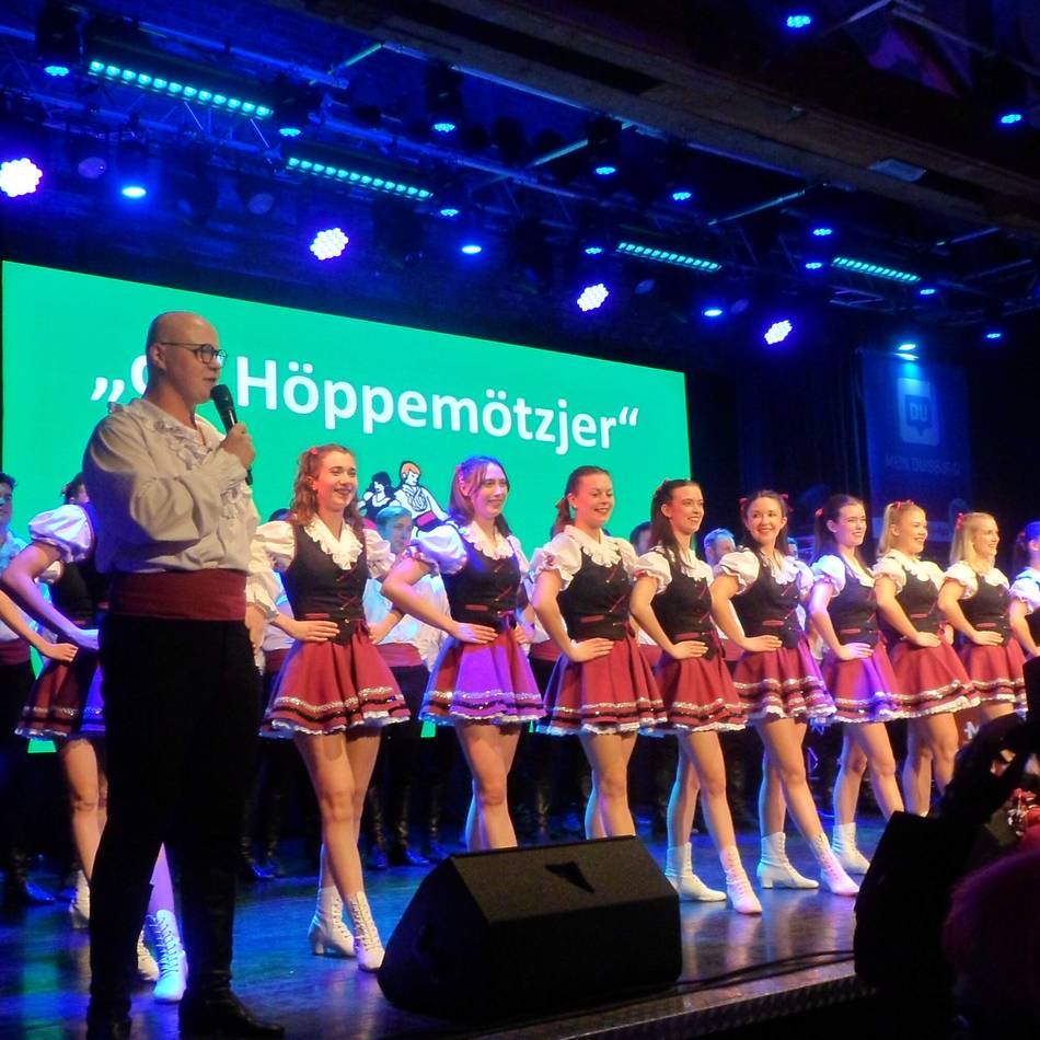 Brings und Bernd Stelter in Duisburg: Kölner Karneval-Stars begeistern im Steinhof