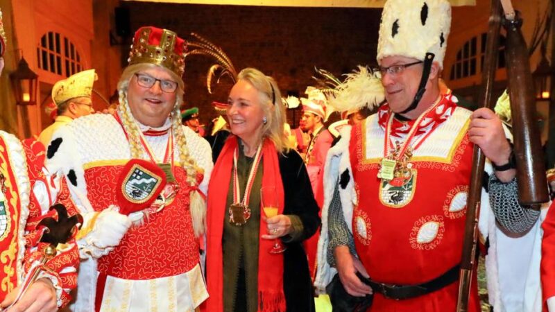 Karneval in Ossenberg: Jecken nehmen neues Party-Format gut an