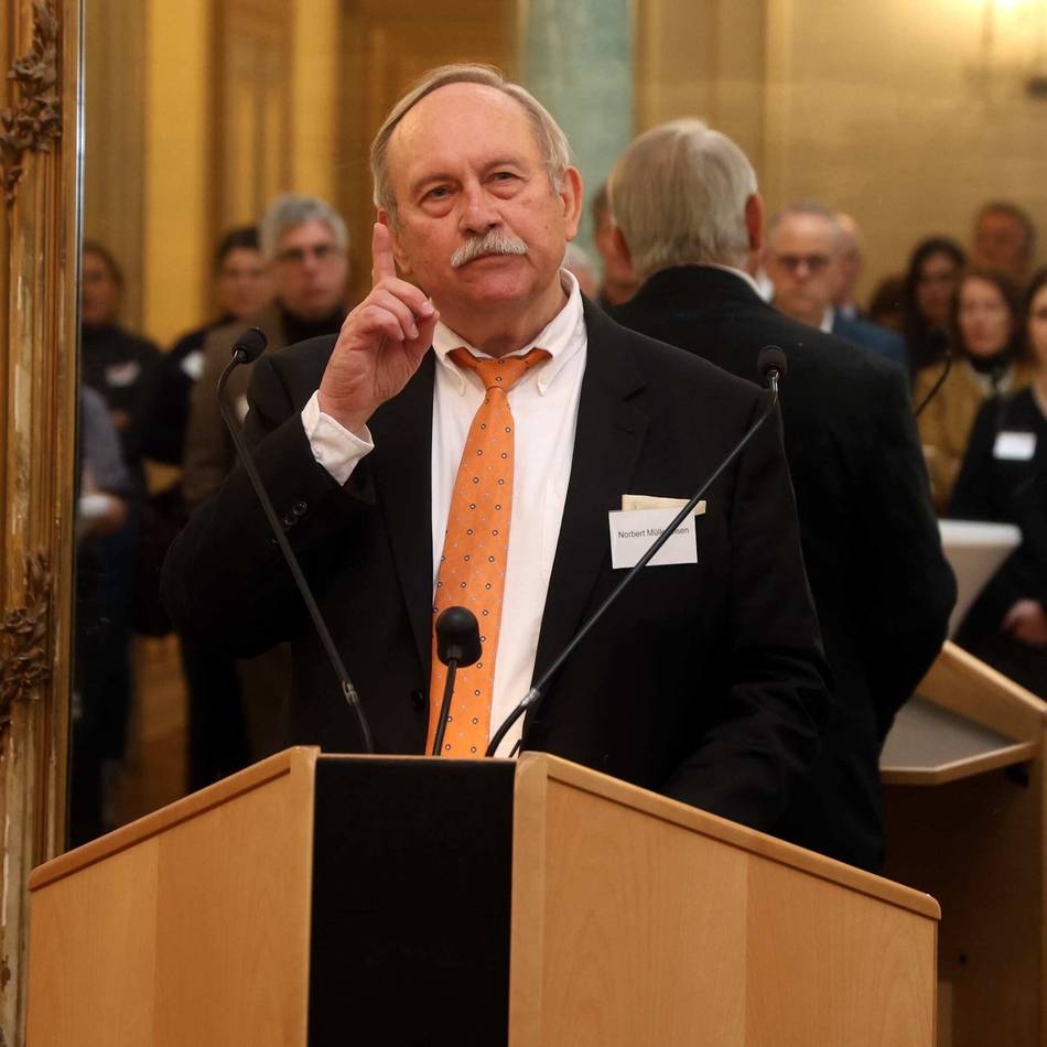 Neujahrsempfang in Leverkusen: Bessere Netzwerkarbeit von Ärzten soll Patienten nützen