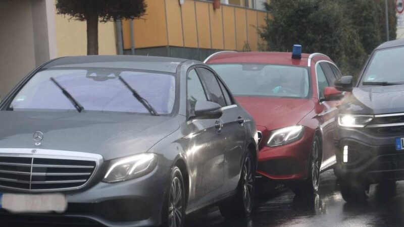 Festnahme-Versuch in Leverkusen: Polizeieinsatz an der Quettinger Straße