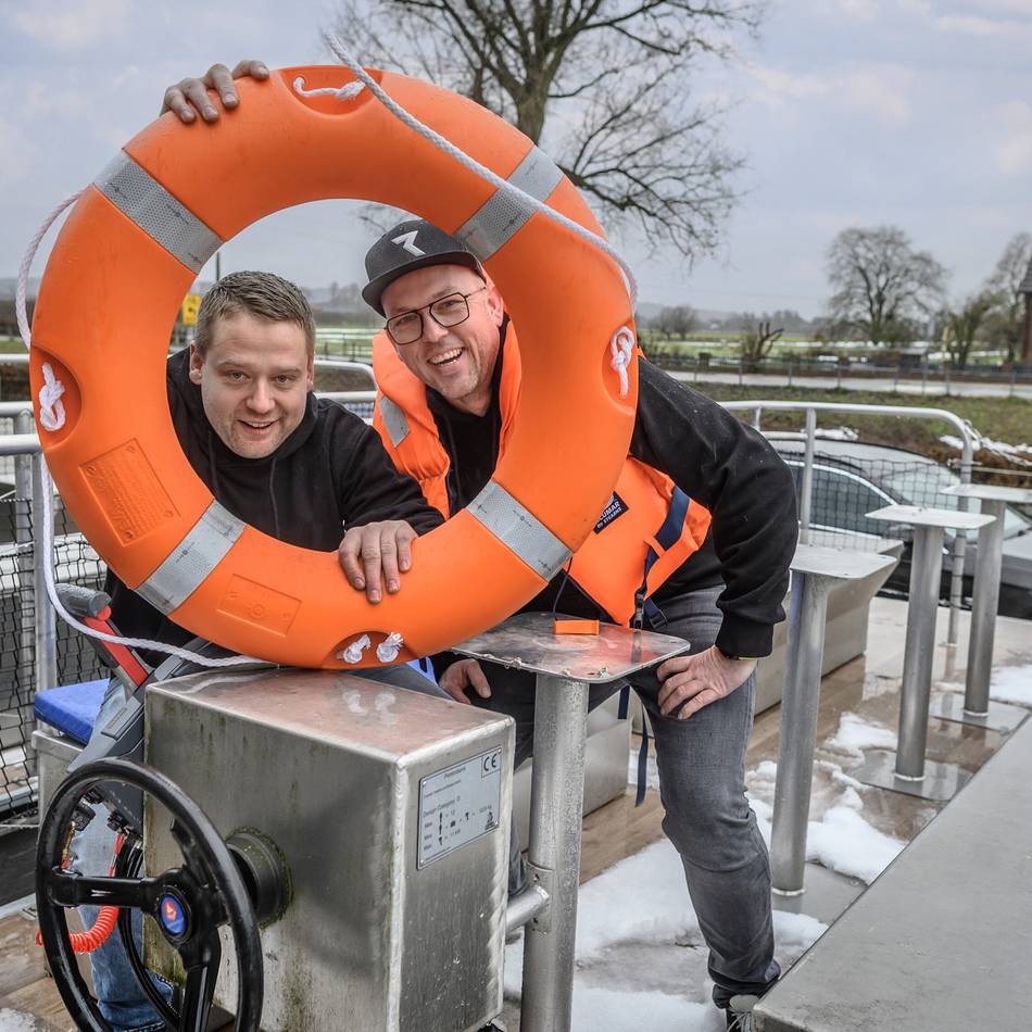 „Wir hoffen auf Dauereinsatz“: Partyboote kehren auf den Klever Spoykanal zurück