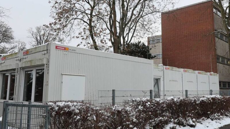 Förderschule zieht von Opladen nach Rheindorf: Gebäude-Wechsel-Dich in Leverkusen