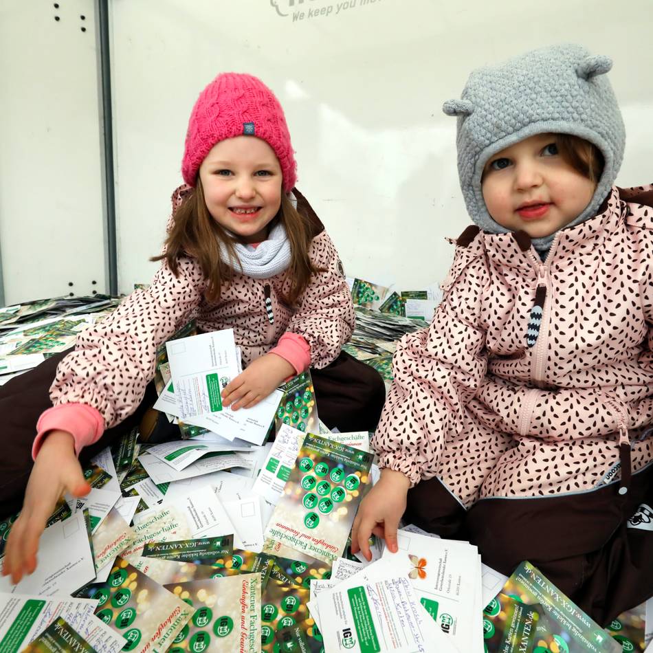 Öffentliche Ziehung am Samstag: Drei Xantenerinnen gewinnen die Hauptpreise der IGX-Weihnachtsverlosung