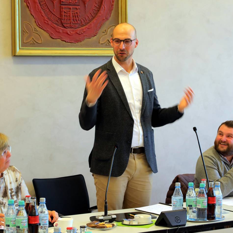 Neujahrsempfang der Seniorenunion Alpen: Bürgermeister Staymann verspricht 70 Prozent mehr Einnahmen