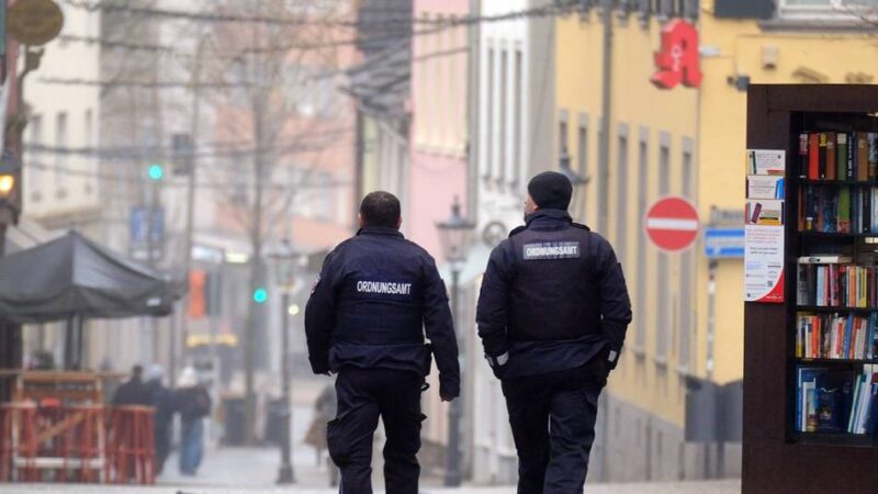 In der Ratinger Innenstadt: Weltkriegsbombe erfolgreich entschärft