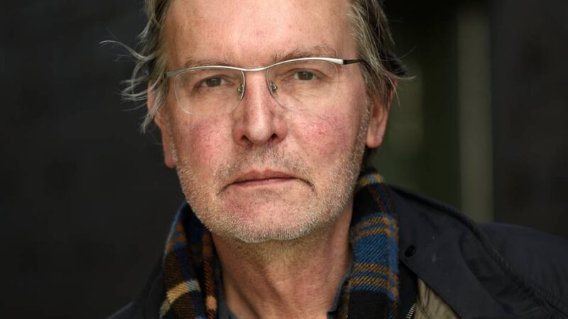 Neuer Ausstellungsort und andere Neuheiten: Erstmals Videokunst in der Neusser Skulpturenhalle von Thomas Schütte