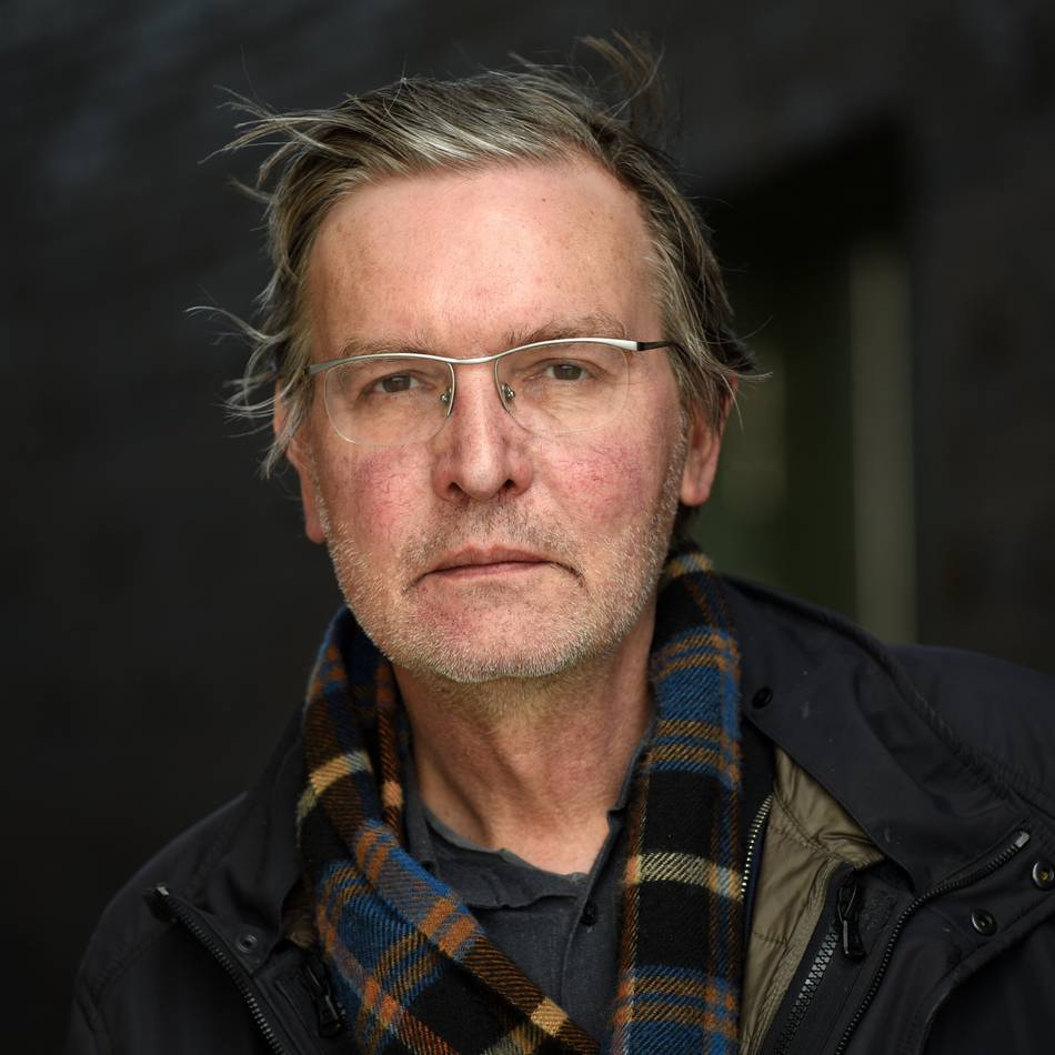 Neuer Ausstellungsort und andere Neuheiten: Erstmals Videokunst in der Neusser Skulpturenhalle von Thomas Schütte