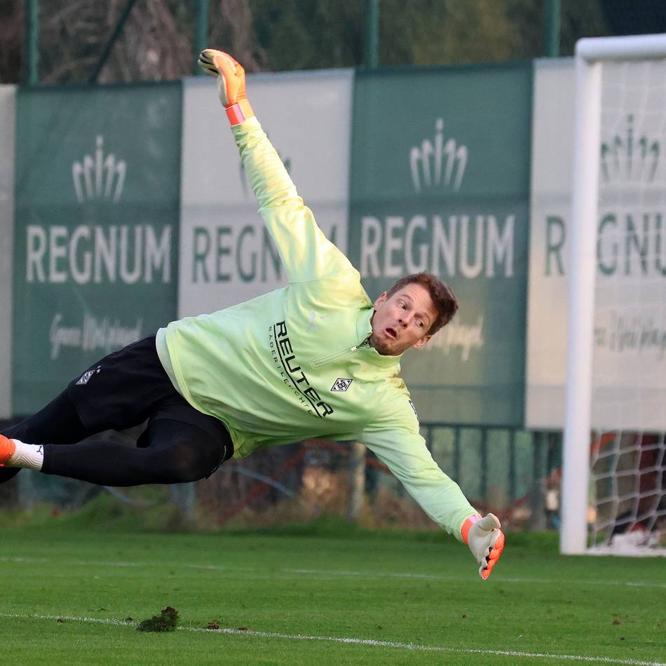 Dritter Abgang im Winter: Borussia leiht Omlin nach Leverkusen aus