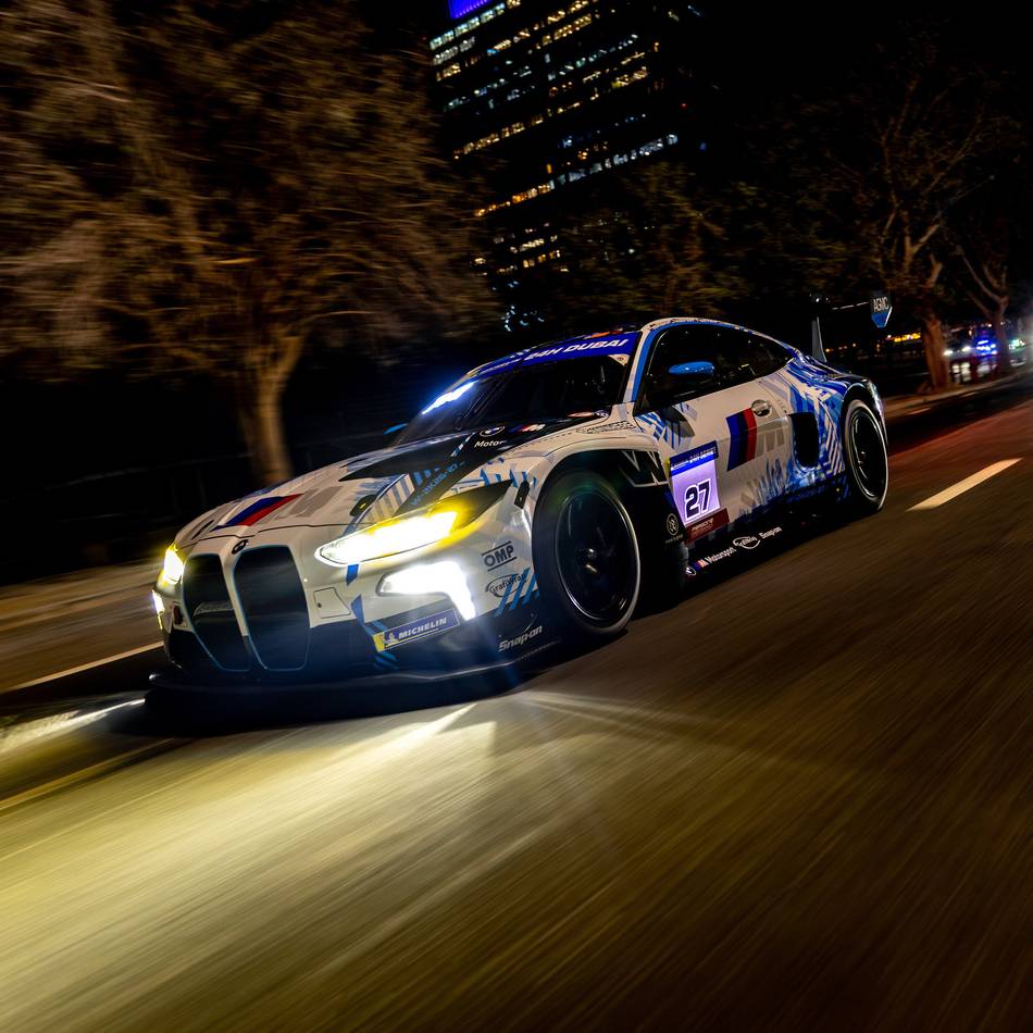 Erster Saisonhöhepunkt: Julian Hanses startet beim 24-Stunden-Klassiker in Dubai