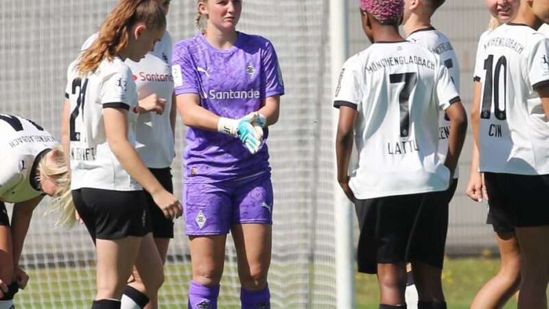 „Nicht geschafft, uns zu belohnen“: Borussia verliert spät in Berlin – Trainer Spengler trotzdem zufrieden