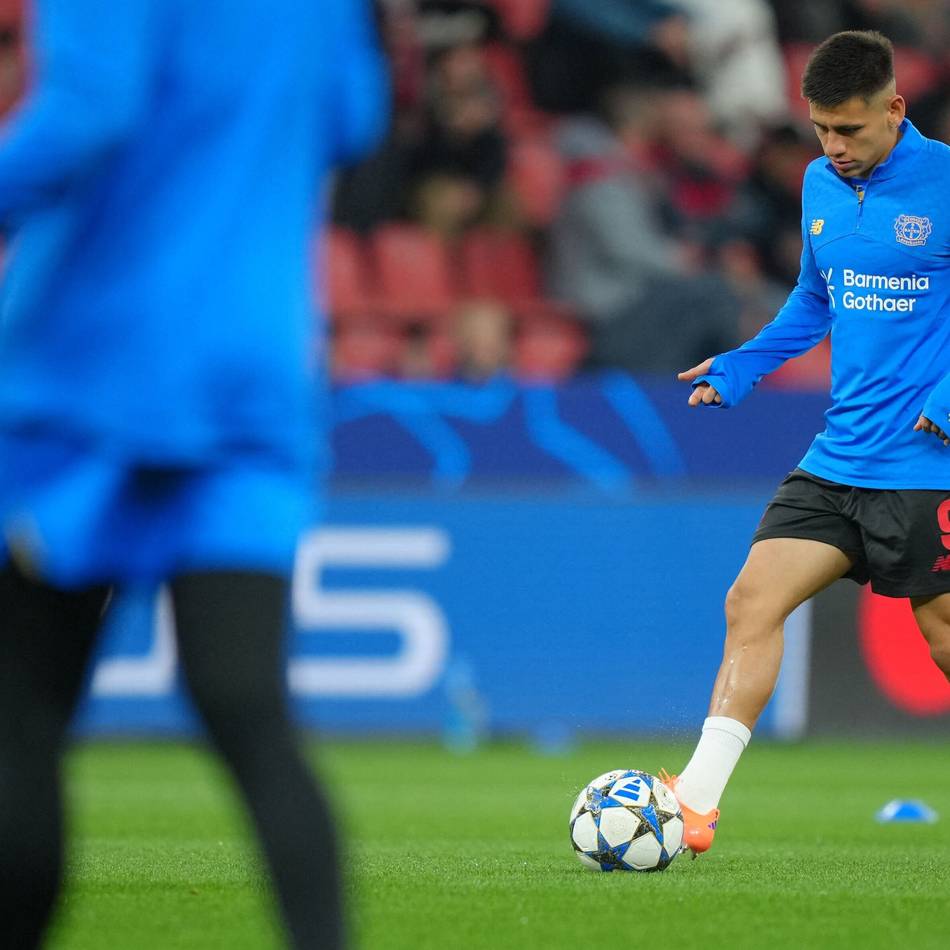 „Bin sehr zufrieden mit unserem Kader“: Warum Bayer im Winter keinen Transfer-Druck verspürt