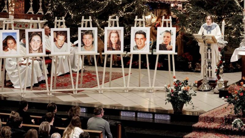 Flammeninferno in Kneipe vor 25 Jahren: Nach Katastrophe in der Schweiz – Erinnerungen an Neujahrsbrand in Volendam