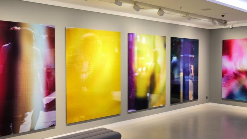 Leica-Galerie in Düsseldorf: Alltagsfotografien aus der Großstadt zu bestaunen