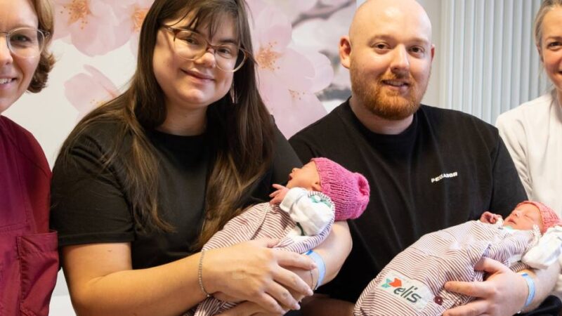 Besondere Geburt zum Jahresstart: Zwillinge Pia und Hannah sind Mönchengladbachs Neujahrsbabys