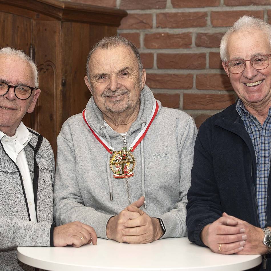 Karneval am Niederrhein: Drei Freunde sind Issums Dreigestirn