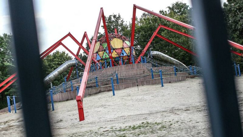 Beliebtes Klettergerüst in Grevenbroich: Spielspinne ade? Stadt plant neuen Freizeitbereich