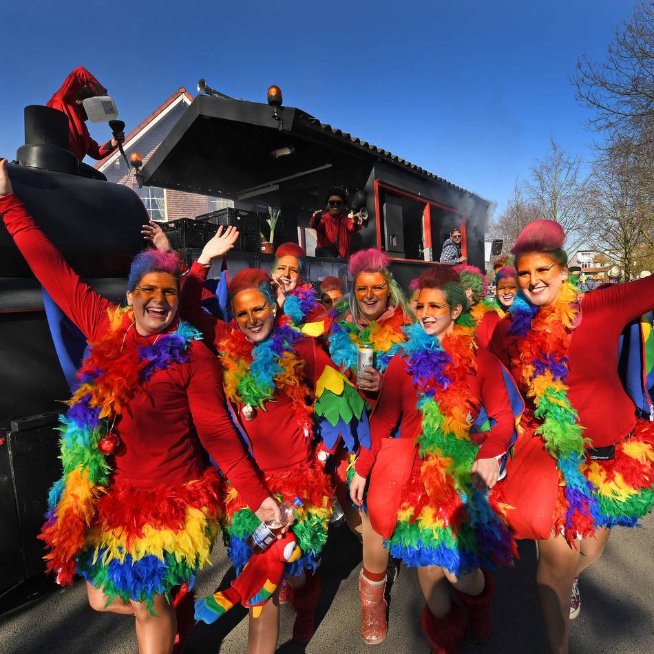 Programm und Party zur 5. Jahreszeit: Erster Karnevalzug in Wachtendonk seit sieben Jahren