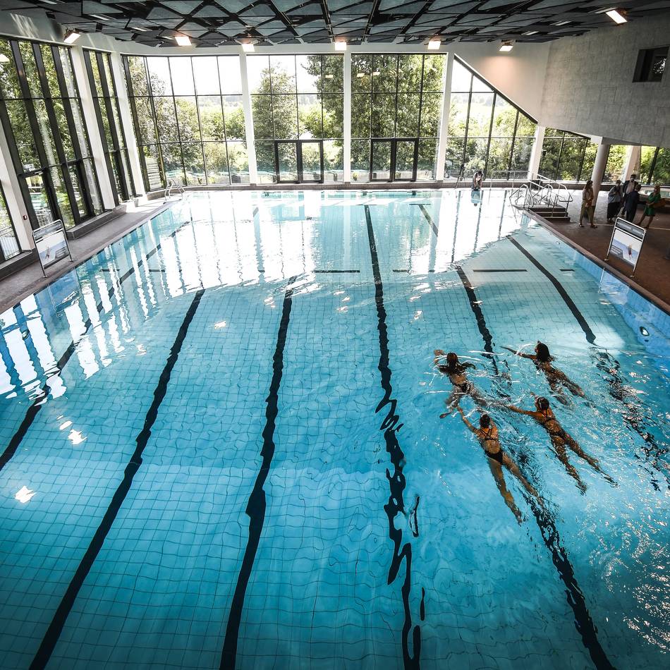 Schwimmen in Düsseldorf: Kritik an variablen Eintrittspreisen für die städtischen Bäder