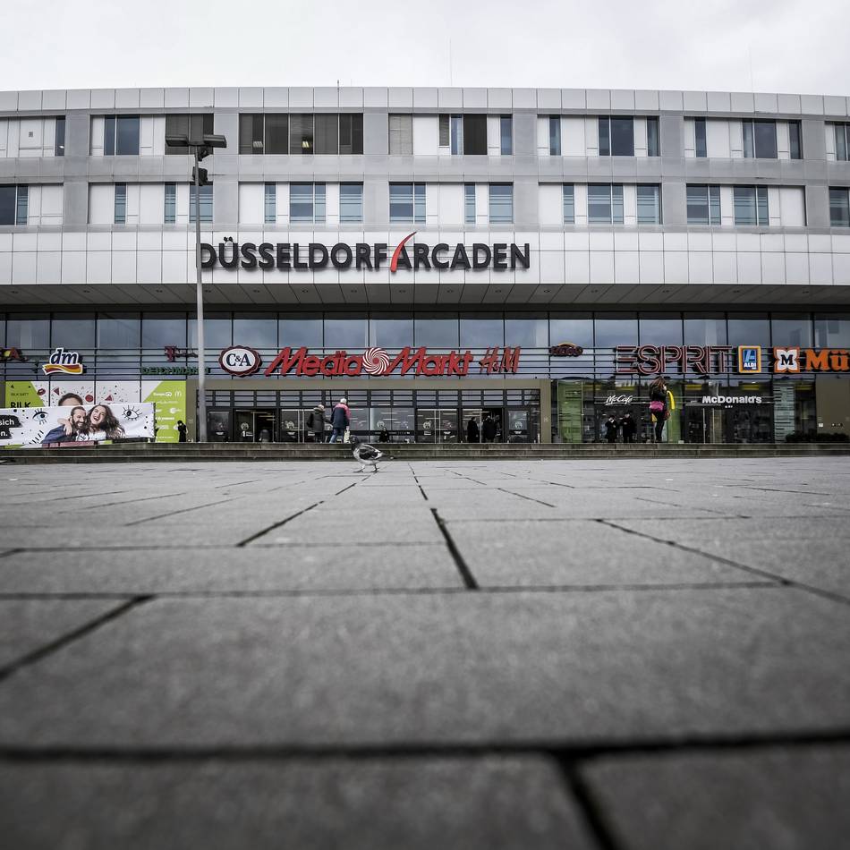Einkaufszentrum in Düsseldorf: Bilker Arkaden wegen einer Betriebsstörung geräumt