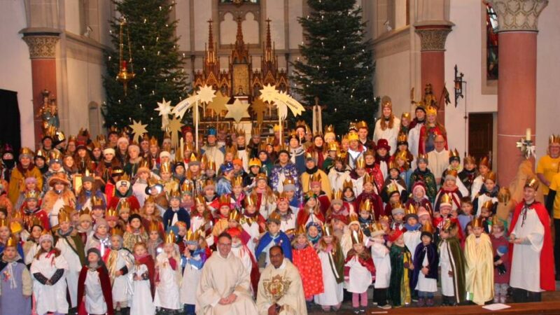 Sternsinger in Korschenbroich-Glehn: Bei klirrender Kälte den Segen gebracht