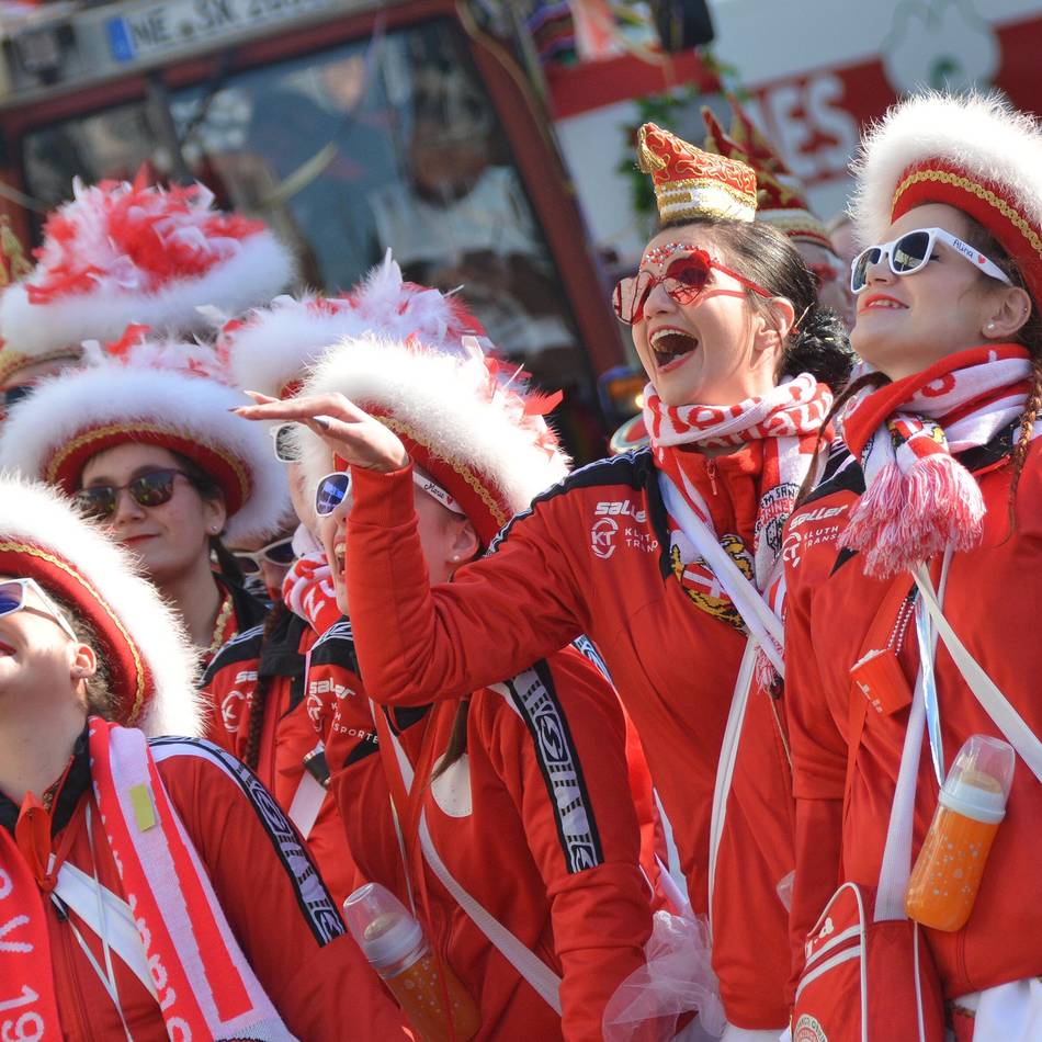 Straßenkarneval 2026: Hier läuft der Countdown für den Neusser Kappessonntagszug