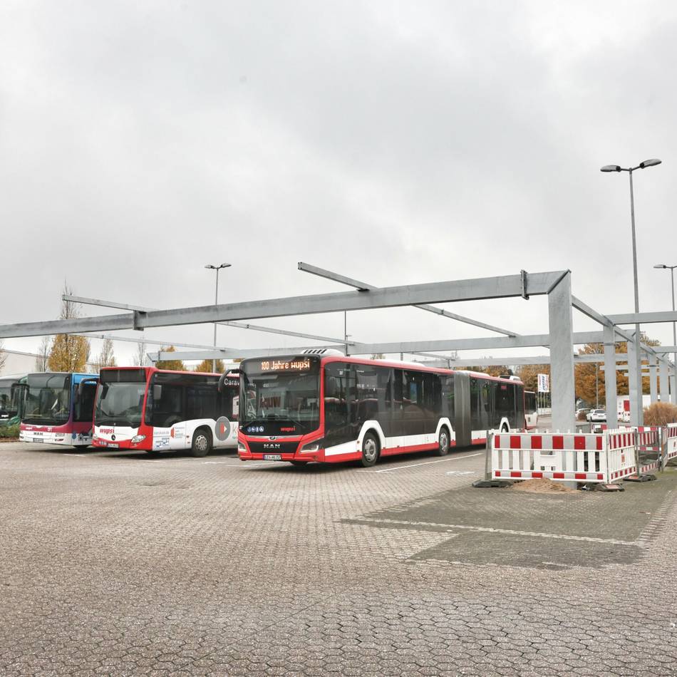 24-Stunden-Warnstreik: Verdi will am Montag Busverkehr in Leverkusen lahmlegen