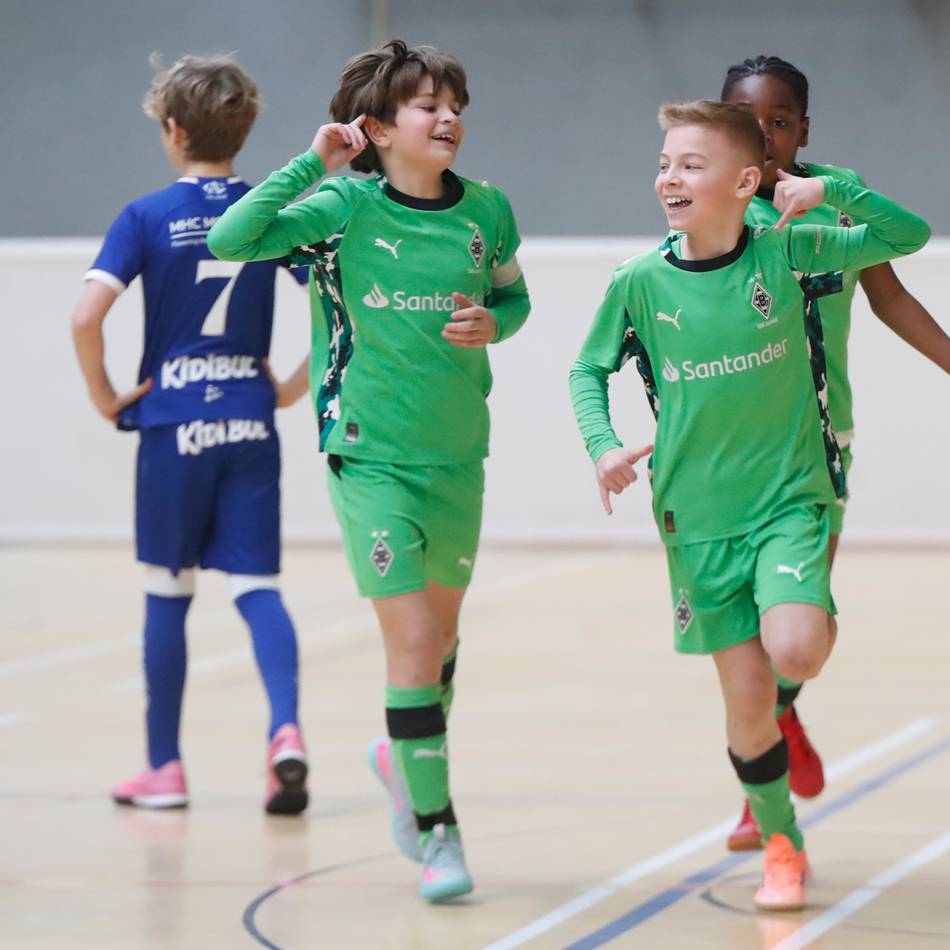 Hochkarätiges Jugendturnier: Borussia schlägt Fortuna Düsseldorf und gewinnt SanDe-Cup in Nettetal