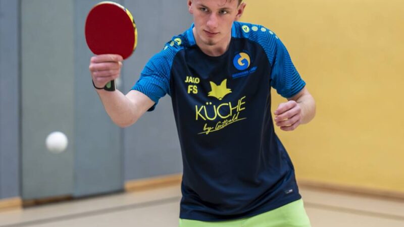 Tischtennis-Talent auf der Überholspur: Finn Stockmann steht für den neuen Weg des TuS 08 Rheinberg