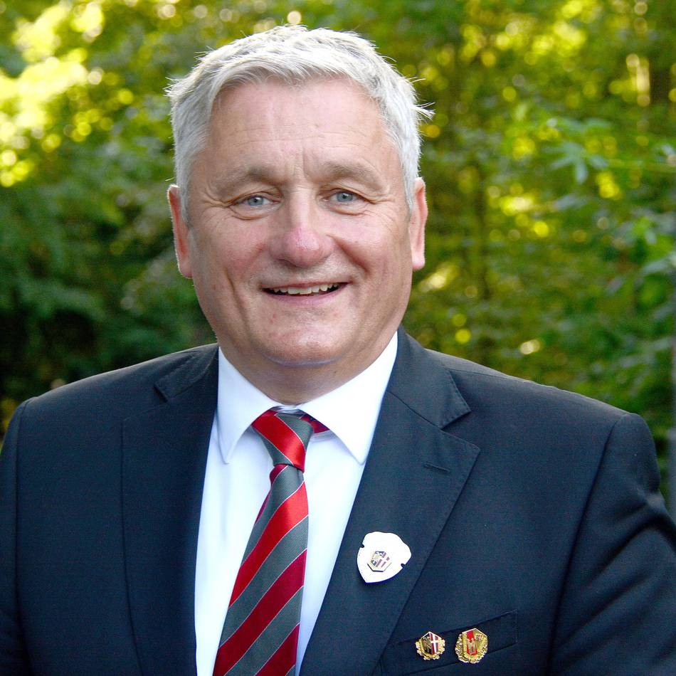 Grenadierkorps Neuss: Ein Zweikampf alter Klassenkameraden