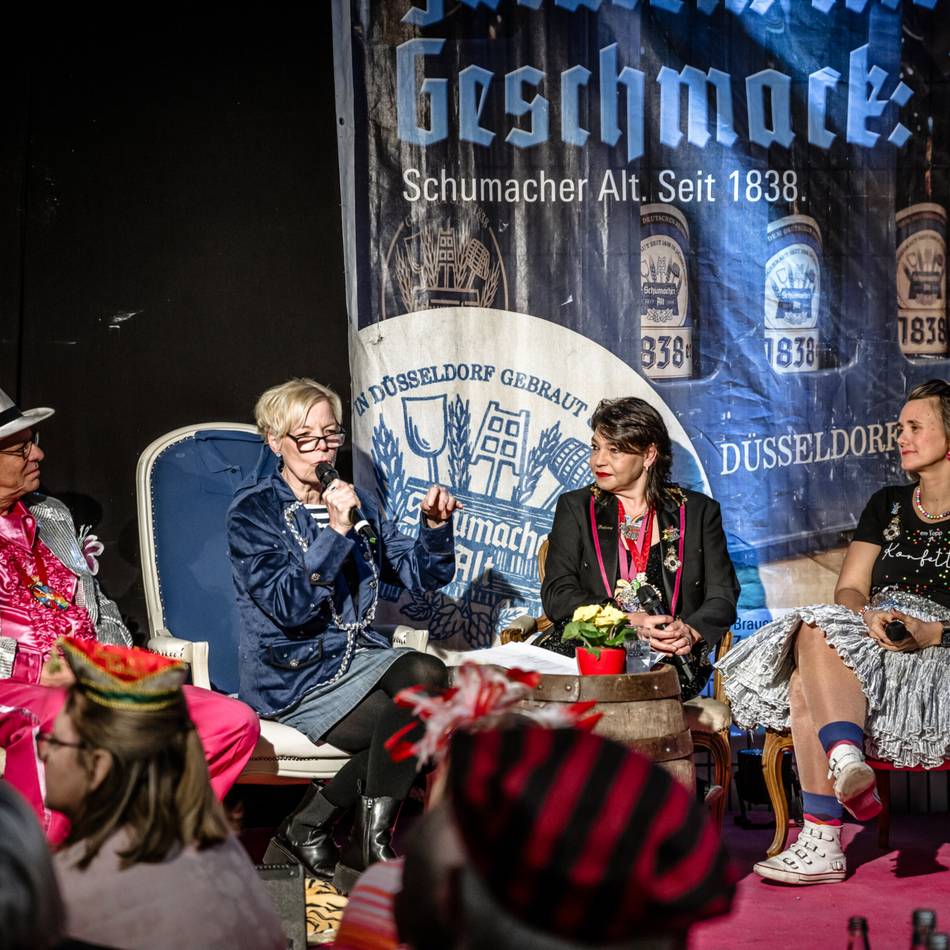 „Jecke Tön und närrische Takte“: Gesprächsrunde in Düsseldorf – wie Frauen den Karneval mitgestalten
