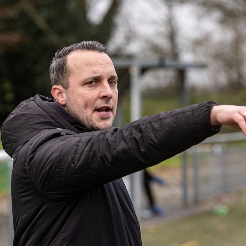 SSV besiegt Budberg II: Schweers entscheidet Topspiel in Lüttingen im Alleingang