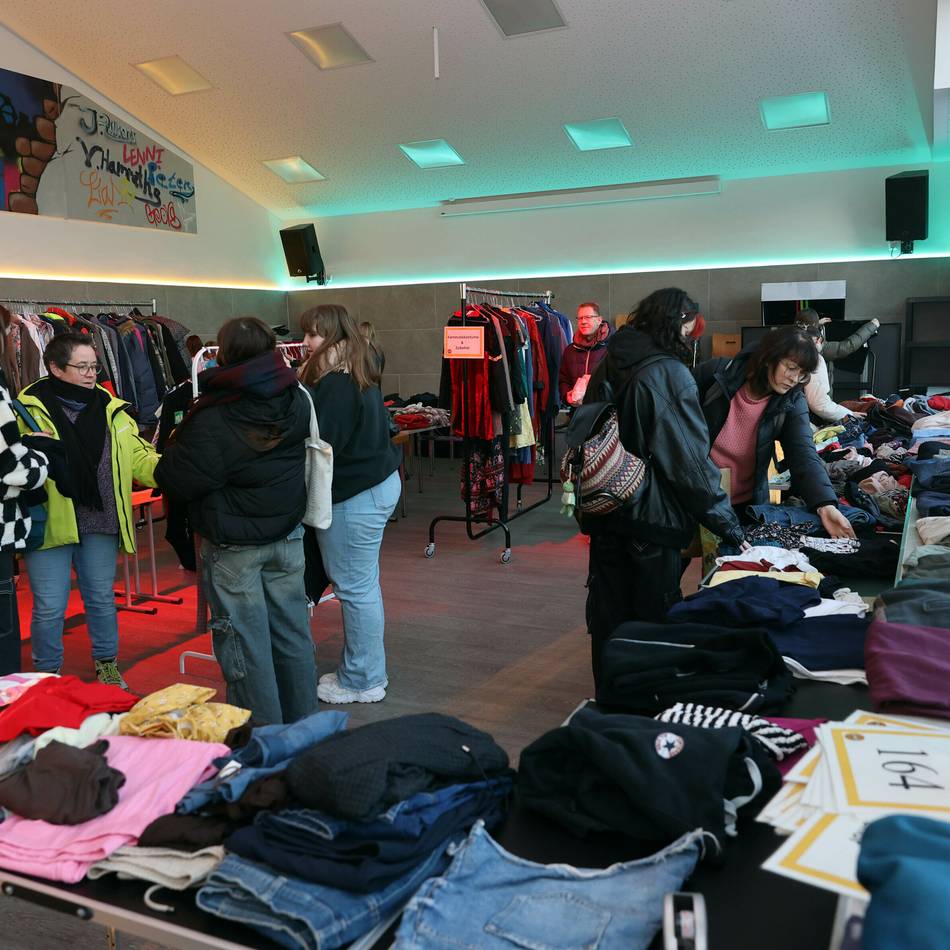 Kleidertauschbörse in Korschenbroich: Kleidung und Accessoires als Eintrittskarte zu dieser Börse