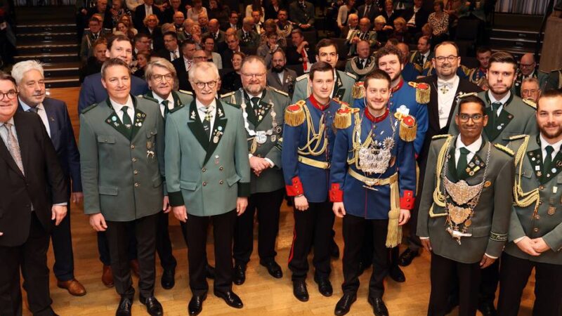 Neujahrsempfang in Korschenbroich: Bürger-Ehrung im Kreise der Schützen