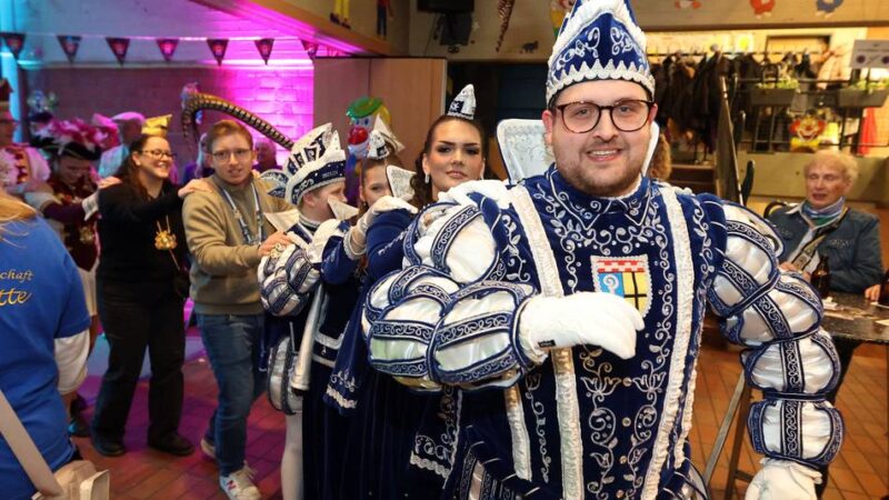 Karneval in Mönchengladbach: Wenn der Prinz ruft, feiern die Jecken für den guten Zweck