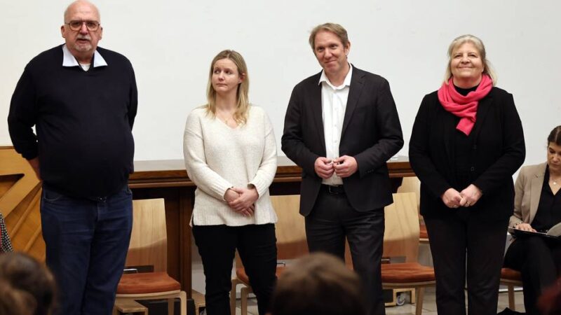 Dialogveranstaltung in Mönchengladbach: Erzieher entladen ihren Frust über Kita-Reform bei der Politik