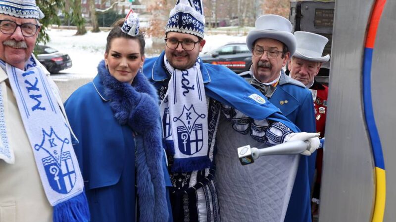 Karneval in Mönchengladbach: Neue Namen an der Säule der Prinzenpaare