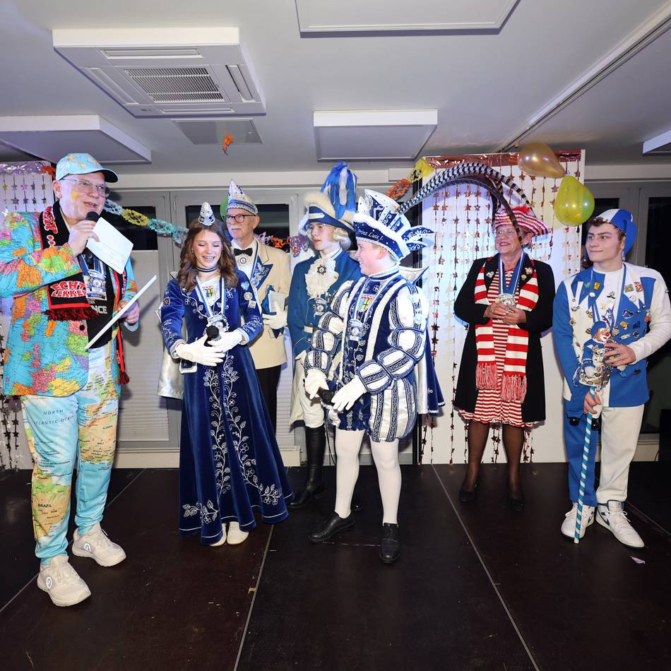 Praxiskarneval in Mönchengladbach: Wenn jecke Angsthasen zum Arzt müssen