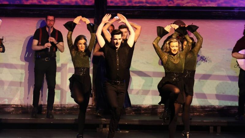 Tanzshow begeistert in Mönchengladbach: „Rhythm of the Dance“ entführt 500 Zuschauer in die irische Kultur